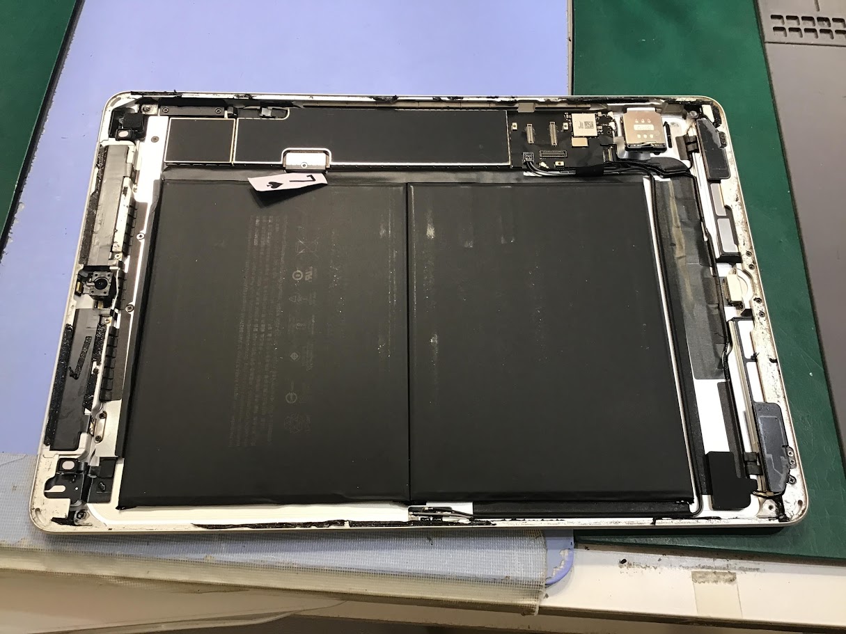 iPad第9世代のバッテリー交換ならデータそのまま修理可能なスマホ修理工房セレオ甲府店へ！